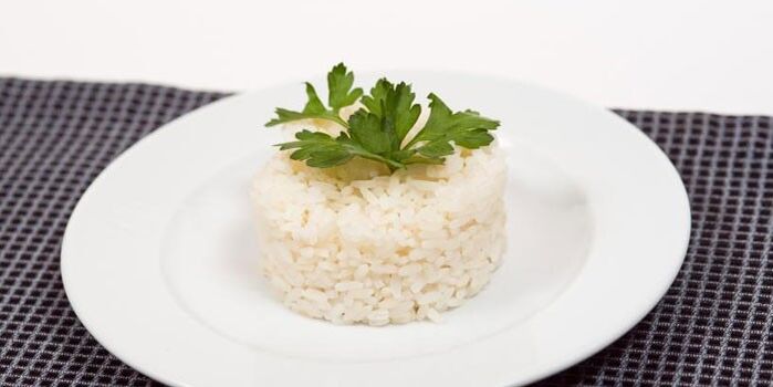 Nasi rebus tanpa garam